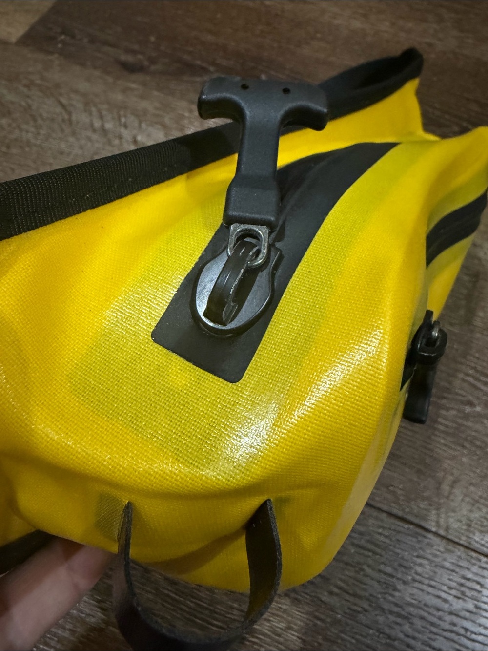 Watertrace Waterproof Fanny pack Waist Bag for Women yellow and black color - Picture 6 of 13